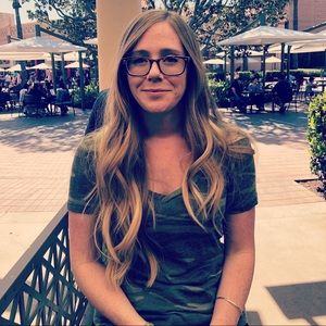 Meet your Posher, Amy